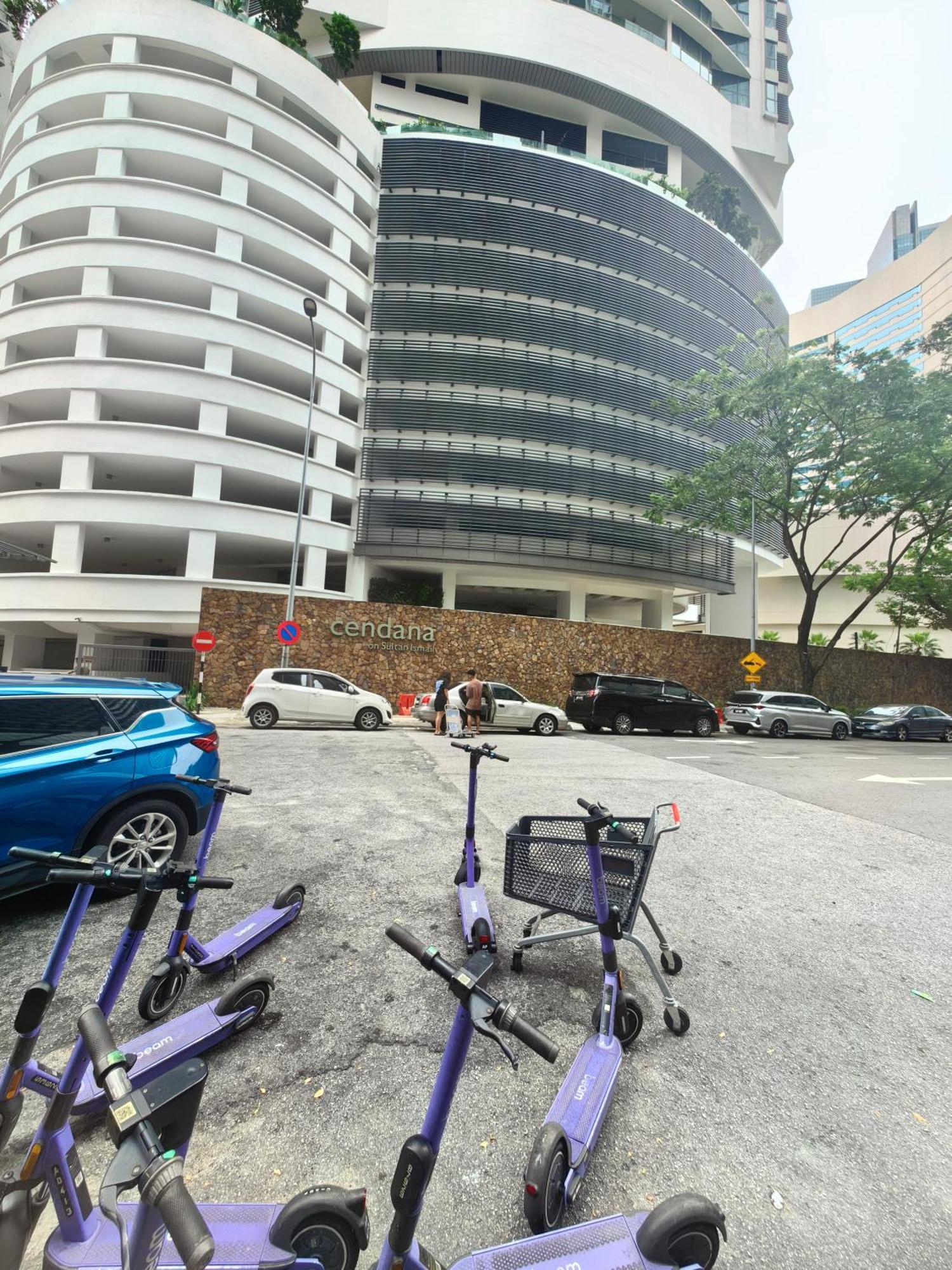 Summer Suites By Moon Orchid Kuala Lumpur Exterior photo
